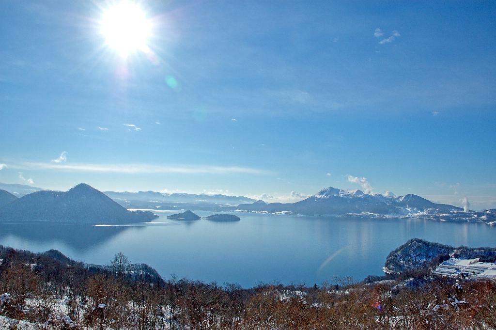 Frost & Fire: Exploring Lake Toya and the Steam of Noboribetsu